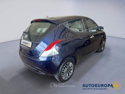 Lancia Ypsilon 1.3 Multijet 95 CV S&S Gold Blu/Azzurro usata MONOPOLI