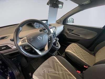 Lancia Ypsilon 1.3 Multijet 95 CV S&S Gold Blu/Azzurro usata MONOPOLI