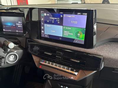 Renault Clio Nuova evolution TCe 115 Rosso usata Albignasego