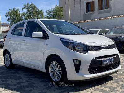 Kia Picanto 1.0 67CV Bianco usata Borgetto