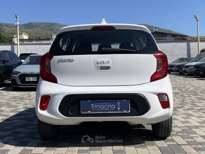 Kia Picanto 1.0 67CV Bianco usata Borgetto