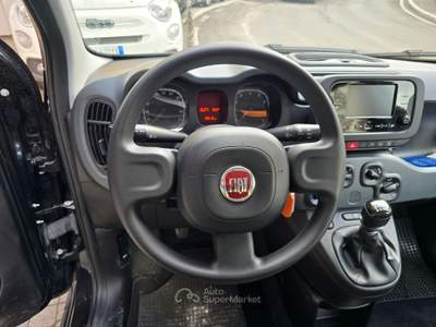 Fiat Panda Hybrid - Pari a nuovo Nero usata Ferentino