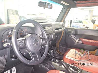 Jeep Wrangler Unlimited 3.6 V6 Marrone usata Roma
