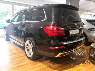 Mercedes-Benz GL GL 350 d 4Matic Nero usata Roma
