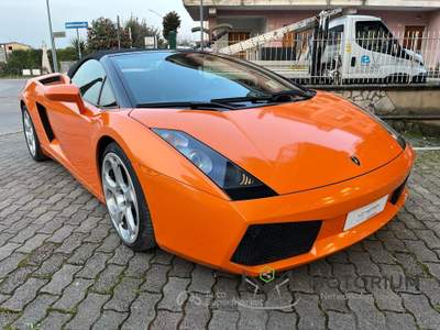 Lamborghini Gallardo Gallardo Spyder 5.0 520 e-gear Arancione usata San Giorgio del Sannio