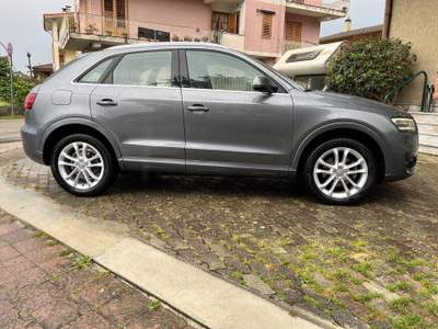 Audi Q3 2.0 TDI 140 CV quattro S tronic S Line Edition Grigio usata San Giorgio del Sannio