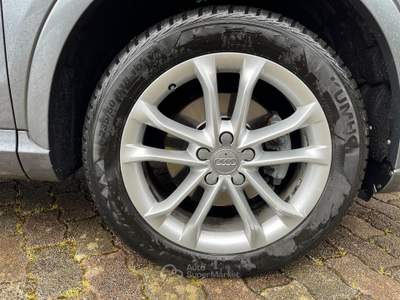 Audi Q3 2.0 TDI 140 CV quattro S tronic S Line Edition Grigio usata San Giorgio del Sannio