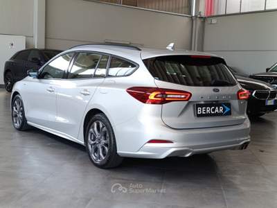 Ford Focus Focus SW 1.0 ecoboost h ST-Line X 125cv powershift Argento usata Verona