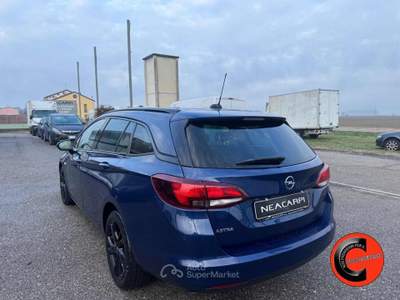 Opel Astra 1.2 Turbo 110 CV-SENSORI ANT/POST-CRUISE-CERCHI 17 Blu/Azzurro usata Martignana di Po