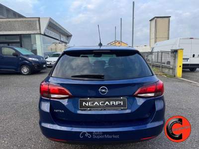 Opel Astra 1.2 Turbo 110 CV-SENSORI ANT/POST-CRUISE-CERCHI 17 Blu/Azzurro usata Martignana di Po