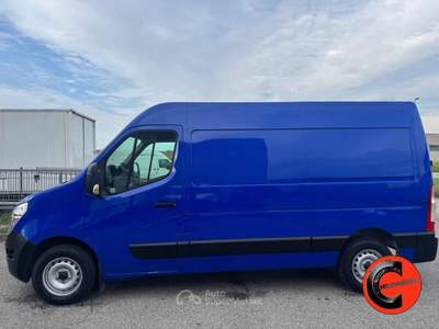 Nissan Interstar 35 2.3 dCi 135CV(PM-TM-L2H2)ACENTA-SENSORI-CRUISE- Blu/Azzurro usata Martignana di Po