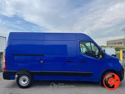 Renault Master (NISSAN INTERSTAR)35 2.3 dCi 135CV(PM-TM-L2H2) Blu/Azzurro usata Martignana di Po
