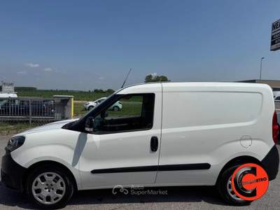 Fiat Doblò 1.6 MJT 120 CV CARGO(PC_TN-L1H1)-NAVI-E6D-N1- Bianco usata Martignana di Po