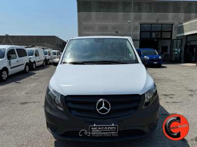 Mercedes-Benz Vito (114 CDI) EXTRALONG-L2H1-PL-TN-RUOTE RAGGIO 17- Bianco usata Martignana di Po