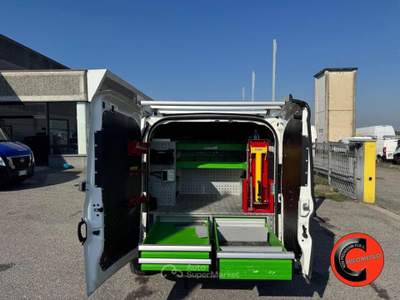 Fiat Doblò 1.4 N.P(ALLESTITO EX RETE GAS-PC-TN)CRUISE-SENSORI Bianco usata Martignana di Po