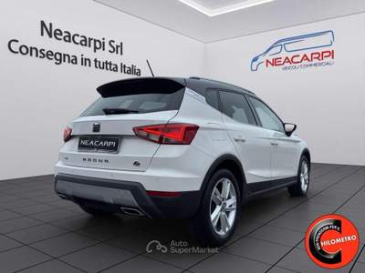 Seat Arona 1.0TGI FR-CERCHI17-CRUISE-NAVI-SENSORI-DIURNI LEED Bianco usata Martignana di Po
