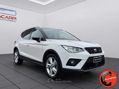 Seat Arona 1.0TGI FR-CERCHI17-CRUISE-NAVI-SENSORI-DIURNI LEED Bianco usata Martignana di Po