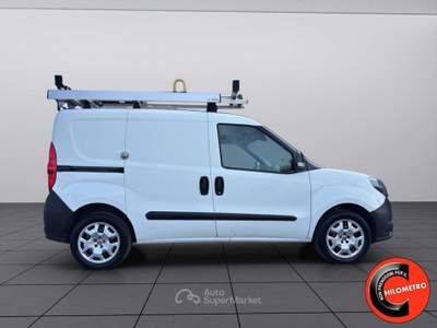 Fiat Doblò 1.4 N.P(ALLESTITO EX RETE GAS-PC-TN)POCHI KM CERTI Bianco usata Martignana di Po