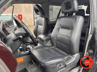 Mitsubishi Pajero 3.2 16V TDI 165 CV 3P OTTIME CONDIZIONI-PELLE- Nero usata Martignana di Po