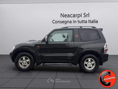 Mitsubishi Pajero 3.2 16V TDI 165 CV 3P OTTIME CONDIZIONI-PELLE- Nero usata Martignana di Po