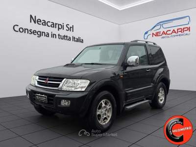 Mitsubishi Pajero 3.2 16V TDI 165 CV 3P OTTIME CONDIZIONI-PELLE- Nero usata Martignana di Po