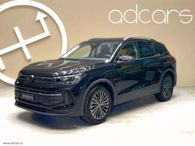 Volkswagen Tiguan Tiguan 1.5 eTSI 150 CV DSG Life *TELECAMERA 360*PACK LUCI* Nero usata Castrezzato
