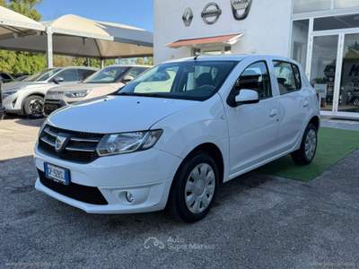 Dacia Sandero Sandero 1.5 dCi 8V 75 CV Lauréate Bianco usata Mesagne