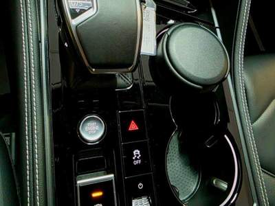Volkswagen Touareg 3.0 TDI Elegance Blu/Azzurro usata Carinaro