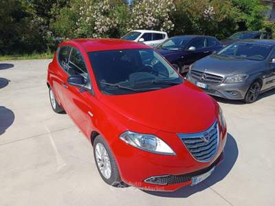 Lancia Ypsilon 1.3 MJT 16V 95 CV 5 porte S&S Platinum usata San Vittore del Lazio