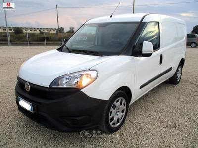 Fiat Doblò CARGO MAXI 1.3 MJT 16v SX 95cv Bianco usata Vittoria