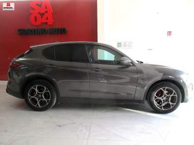 Alfa Romeo Stelvio 2.2 T.diesel 190 CV AT8 Q4 Exec. Grigio usata Vittoria