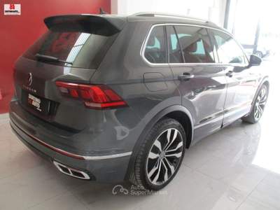 Volkswagen Tiguan 2.0 TDI 150CV SCR DSG R-Line Grigio usata Vittoria