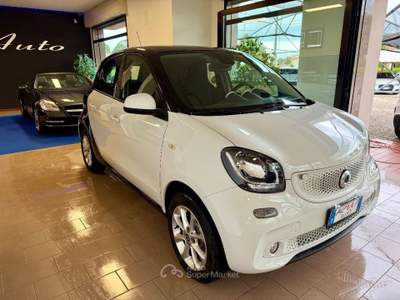 Smart ForFour 70 1.0 Prime Bianco usata Ponte di Piave