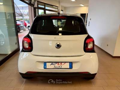 Smart ForFour 70 1.0 Prime Bianco usata Ponte di Piave