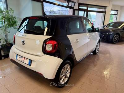 Smart ForFour 70 1.0 Prime Bianco usata Ponte di Piave