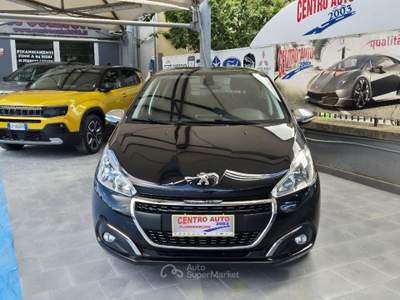 Peugeot 208 BlueHDi 100 S&S 5p. GT Line Nero usata Villaricca