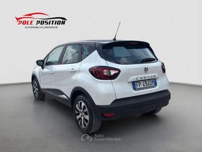 Renault Captur dCi 8V 90 CV S&S Energy Life Bianco usata San Severo