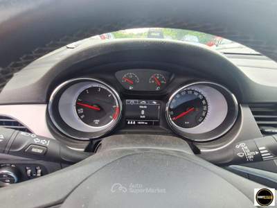 Opel Astra  1.6 CDTi 136 CV 5p.aut. Innovation Bianco usata Casatisma
