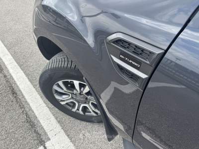 Ford Ranger Wildtrack Doppia Cabina 2.0 EcoBlue 213CV 4×4 Manuale Grigio usata Crocetta del Montello