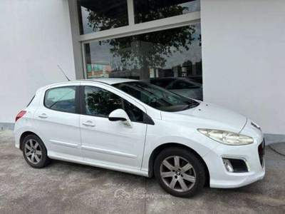 Peugeot 308 308  5p 1.6 e-hdi 8v Access s Bianco usata Cavarzere