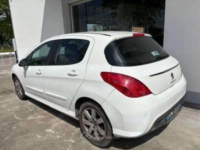 Peugeot 308 308  5p 1.6 e-hdi 8v Access s Bianco usata Cavarzere
