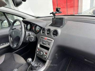 Peugeot 308 308  5p 1.6 e-hdi 8v Access s Bianco usata Cavarzere