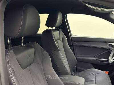 Audi Q3 Q3 45 1.4 tfsi e Identity Black s-tronic 2023 Plug-in Hybrid 245Cv Bianco usata Monte Compatri