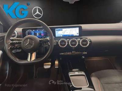 Mercedes-Benz Classe A A 180 Amg Night 2024 Bianco usata Monte Compatri