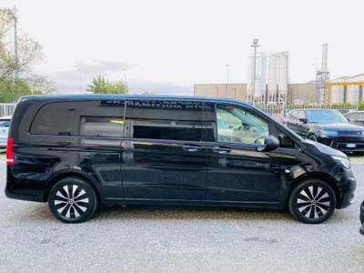 Mercedes-Benz Vito 114 CDI 4x4 PL Tourer Base Extra-Long Nero usata Livorno