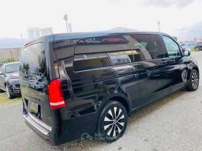 Mercedes-Benz Vito 114 CDI 4x4 PL Tourer Base Extra-Long Nero usata Livorno