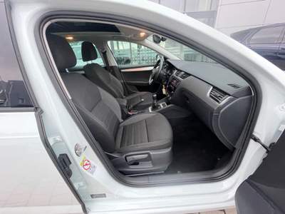 Skoda Octavia 1.4 tsi g-tec Design Edition 110cv Bianco usata Sarego