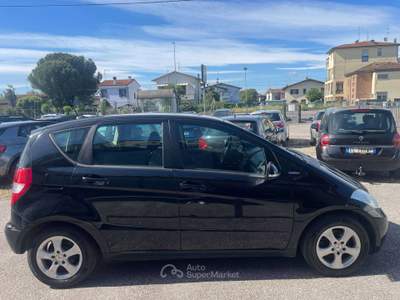 Mercedes-Benz Classe A MB A 150 BLUE EFFICIENCY X NEOPATENTATI Nero usata Ravenna