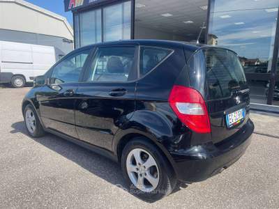 Mercedes-Benz Classe A MB A 150 BLUE EFFICIENCY X NEOPATENTATI Nero usata Ravenna