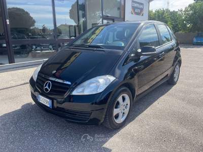 Mercedes-Benz Classe A MB A 150 BLUE EFFICIENCY X NEOPATENTATI Nero usata Ravenna